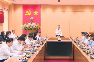 Xem xét thông qua 55 Nghị quyết tại Kỳ họp HĐND Thành phố