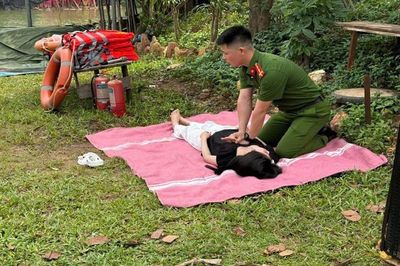 Tăng cường tuyên truyền phòng chống đuối nước ven sông Hồng