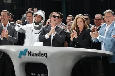 Các chuyên gia nói gì về đợt IPO thành công của SpaceX