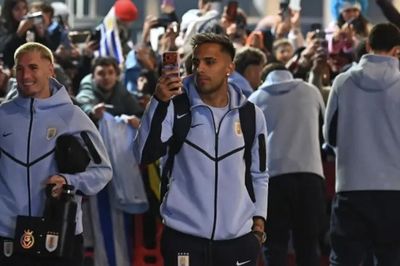 Máy bay không được cấp phép sang Mỹ, đội tuyển Uruguay đổ lỗi cho FIFA