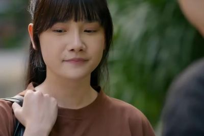 Tuyết Lan bất ngờ tới nhà Khuê học nhóm