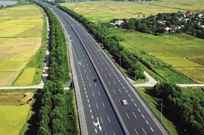 Chính thức có phương án thu phí đối với 13 đoạn tuyến thuộc cao tốc Bắc - Nam