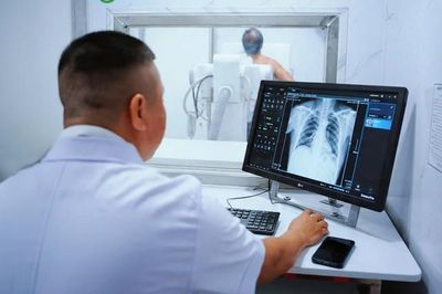 Khám sàng lọc cho hơn 6.500 người dân, phát hiện gần 600 ca mắc bệnh hô hấp
