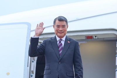 Thủ tướng Lê Minh Hưng lên đường dự Hội nghị Cấp cao kỷ niệm 35 năm quan hệ ASEAN-Nga