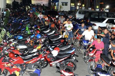 Malaysia không còn 'nhẹ tay' với xe máy 'độ'