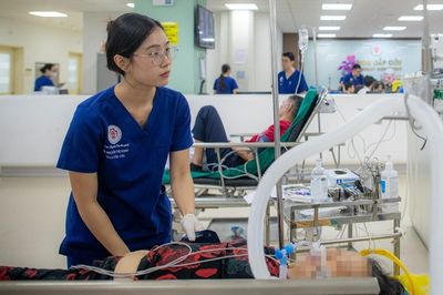 Hà Nội tung ưu đãi chưa từng có để hút bác sĩ
