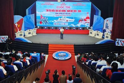 Sôi nổi Vòng chung kết khu vực 3 Cuộc thi 'Em yêu biển, đảo quê hương' năm học 2025 - 2026