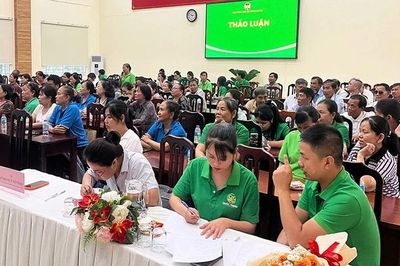 Thực hiện nhiều giải pháp hỗ trợ nông dân