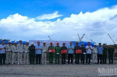 Cà Mau ưu tiên nguồn lực cho mở đường ra biển