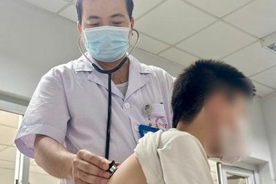 Hai lao động trở về từ châu Phi mắc sốt rét nguy hiểm