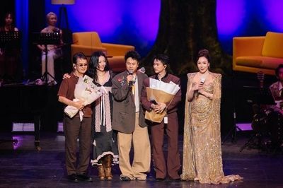 Bất ngờ với nhạc sĩ Dương Cầm của 'Phòng khách 3 thế hệ'