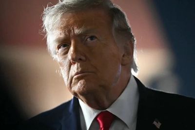 Tổng thống Mỹ Trump: Các tàu thuyền đang bắt đầu di chuyển tự do qua eo biển Hormuz
