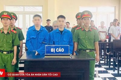 4 thanh niên rủ nhau mang hung khí đi cướp