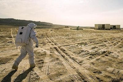 'Thành phố ma' giữa sa mạc gây sốt nhờ khung cảnh như sao Hỏa