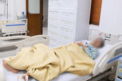 Người đàn ông Hải Phòng bất ngờ ngừng tim, nguy kịch từ vết loét bàn chân
