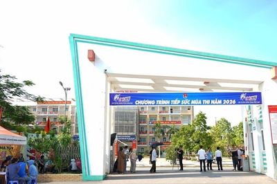 Điểm chuẩn vào lớp 10 chuyên Tiếng Anh cao nhất, chạm mốc 59,90 tại Thái Nguyên