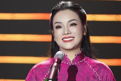 Sao Mai - sân chơi chắp cánh tên tuổi cho PGS Tân Nhàn, TS Anh Thơ trở lại sóng VTV