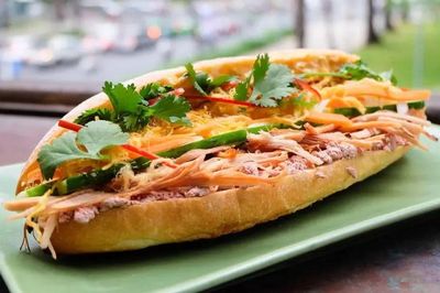 Đà Nẵng: Kịp thời điều trị 43 trường hợp nghi ngộ độc bánh mỳ