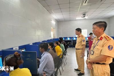 Cục trưởng Cảnh sát giao thông: Sát hạch lái xe sẽ chú trọng đạo đức và văn hóa