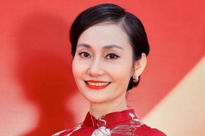 Nữ NSƯT là diễn viên đầu tiên phá kỷ lục với 6 phim trăm tỷ