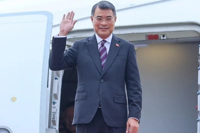 Thủ tướng Lê Minh Hưng lên đường tham dự Hội nghị Cấp cao kỷ niệm 35 năm quan hệ ASEAN - Nga
