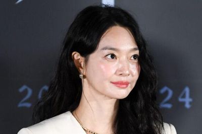 Shin Min Ah rạng rỡ sau 6 tháng cưới Kim Woo Bin