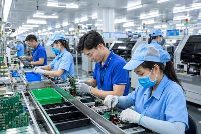Thu hút FDI: Từ chờ đợi sang chủ động 'săn' đại bàng