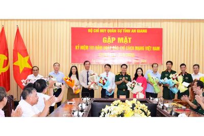 Bộ Chỉ huy Quân sự tỉnh An Giang họp mặt kỷ niệm 101 năm Ngày Báo chí cách mạng Việt Nam