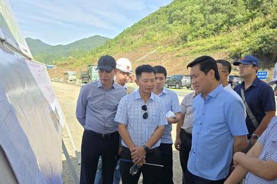 Gấp rút hoàn thành giải ngân vốn đầu tư công dự án cao tốc Bắc - Nam phía đông đoạn Hòa Liên - Túy Loan