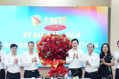 Lãnh đạo thành phố Đà Nẵng thăm, chúc mừng các cơ quan báo chí