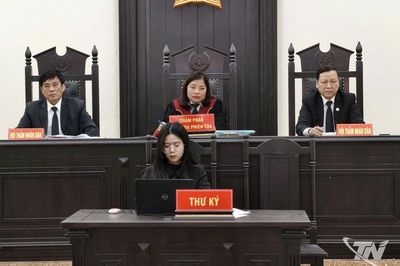 Thư ký tòa án - 'Mắt xích' quan trọng trong hoạt động xét xử