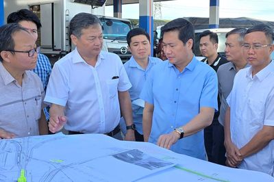 Thứ trưởng Nguyễn Tường Văn: Đẩy nhanh giải ngân vốn đầu tư công cao tốc qua Huế, Đà Nẵng