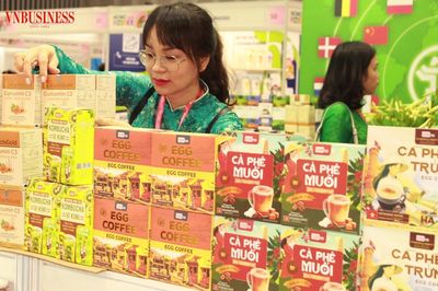 Nghịch lý mới của cây công nghiệp Việt khi giá phân hóa, rủi ro không giảm