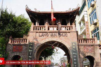 Làng lụa Vạn Phúc - Dấu ấn tơ lụa Việt