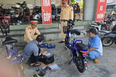 Tăng cường phòng ngừa học sinh sử dụng xe điện độ chế
