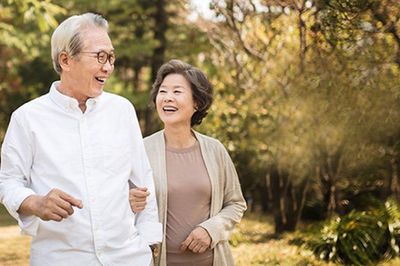 Sau một đời trải nghiệm mới thấm thía: Có 2 chuyện càng giữ kín, tuổi già càng an yên