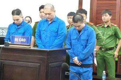 Vận chuyển hơn 1,5kg ma túy qua sân bay Tân Sơn Nhất, 3 thanh niên Hàn Quốc lãnh án