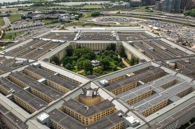 Lầu Năm Góc chi hơn 11 triệu USD cho các phòng thí nghiệm sinh học tại Ukraine