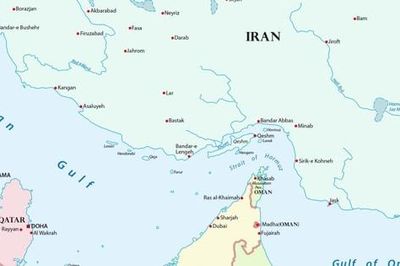 Những con tàu bắt đầu trở lại Hormuz, thị trường vẫn chờ tín hiệu an toàn