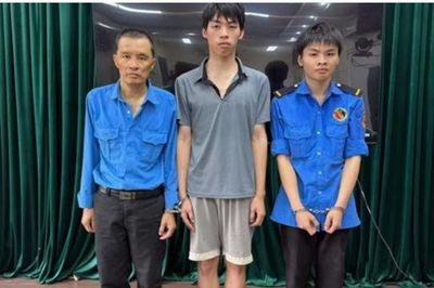 Tạm giữ hình sự 3 bảo vệ liên quan vụ xô xát tại chung cư 87 Lĩnh Nam