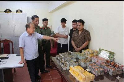 Bán vé cào trúng thưởng giả, nhóm đối tượng lừa đảo hàng nghìn người