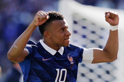 Mbappe phá kỷ lục ghi bàn ở World Cup