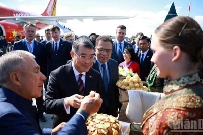 Thủ tướng Lê Minh Hưng lên đường dự Hội nghị Cấp cao ASEAN-Nga trên chuyến bay thương mại Vietjet