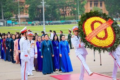 Đại hội đại biểu Phụ nữ toàn quốc lần thứ XIV bước vào ngày làm việc đầu tiên