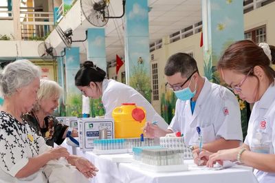 TPHCM quy định mức chi khám sức khỏe định kỳ cho người dân