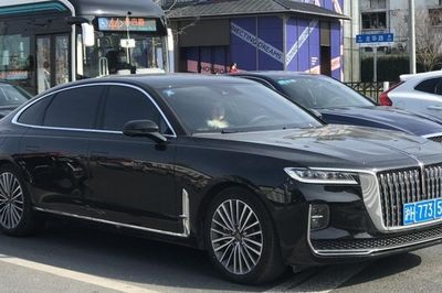 Cập nhật bảng giá xe hãng Hongqi mới nhất tháng 6/2026