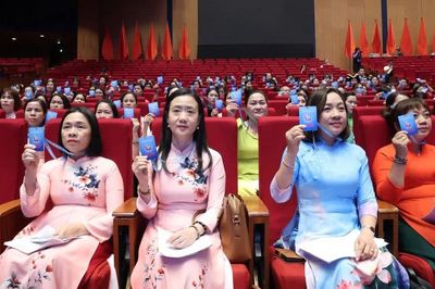 Đại hội đại biểu Phụ nữ toàn quốc lần thứ XIV bầu 111 Ủy viên Ban Chấp hành Trung ương Hội LHPN Việt Nam khóa mới