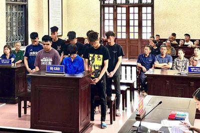 Bản án thích đáng cho các đối tượng mang hung khí đi diễu phố