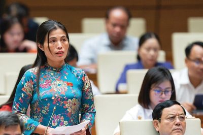 Từ cô giáo vùng cao đến nữ phó giám đốc sở tận tâm vì đồng bào dân tộc