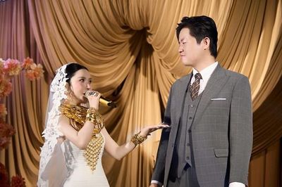 Cô dâu Đồng Tháp nhận 20 cây vàng trong đám hỏi, màn trao quà kéo dài 40 phút